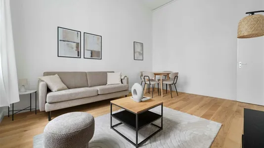 Apartments in Berlin Mitte - photo 1