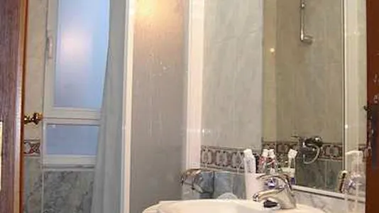 Rooms in Salamanca - photo 9