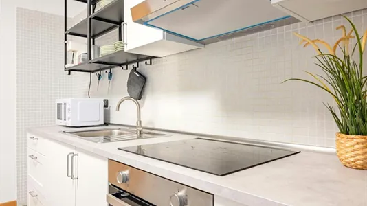 Rooms in Milano Zona 2 - Stazione Centrale, Gorla, Turro, Greco, Crescenzago - photo 10