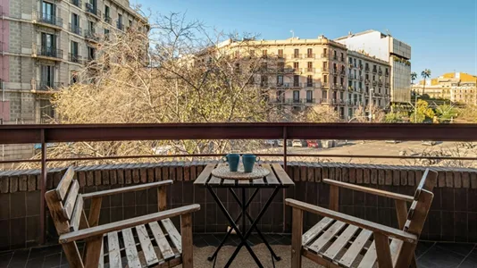 Rooms in Barcelona Eixample - photo 5