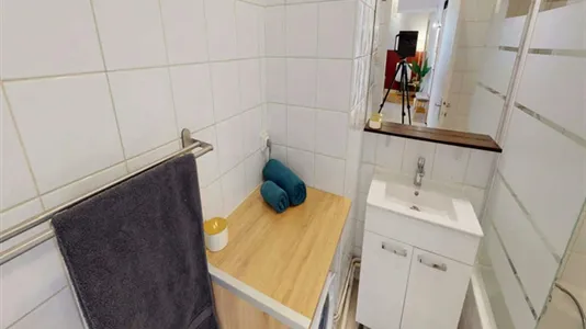 Rooms in Lyon - photo 6