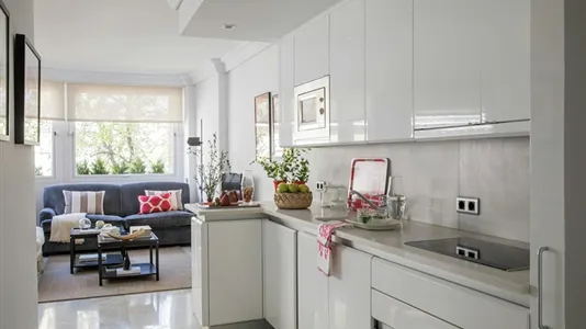 Apartments in Madrid Chamberí - photo 9