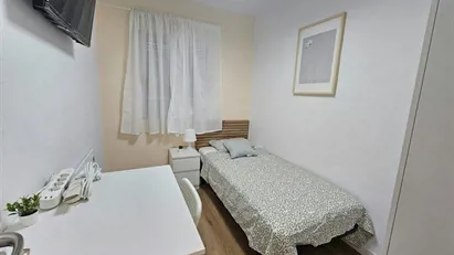 Room for rent in Adaro, Comunidad de Madrid