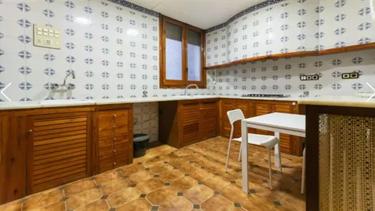 Rooms in Valencia Extramurs - photo 7