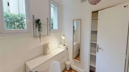 Room for rent in Paris 17ème arrondissement, Paris