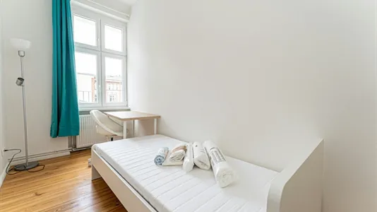 Rooms in Berlin Friedrichshain-Kreuzberg - photo 2