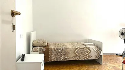 Room for rent in Milano Zona 6 - Barona, Lorenteggio, Milan Room for rent in Milano Zona 6 - Barona, Lorenteggio, Milan