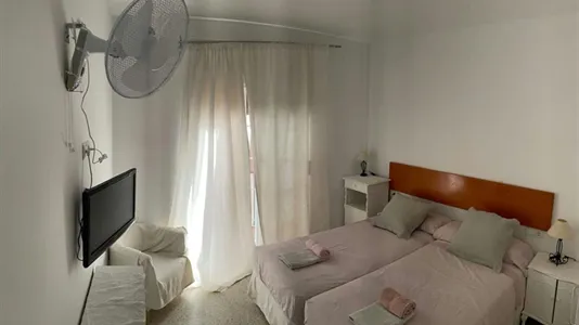 Rooms in Sant Pere de Ribes - photo 2