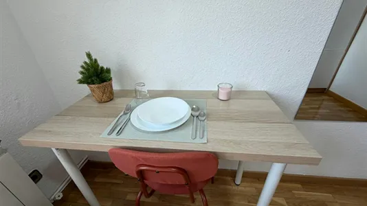 Rooms in Los Berrocales - photo 4