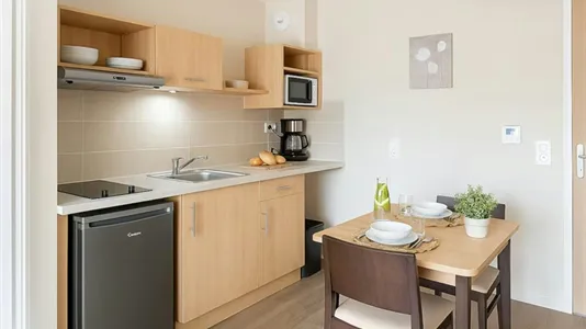 Apartments in Orléans - photo 3