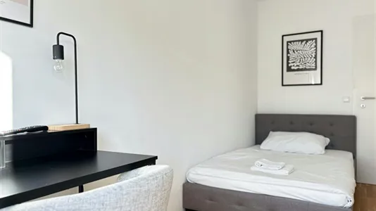 Rooms in Vienna Landstraße - photo 1