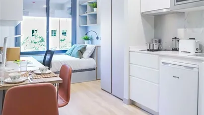 Apartment for rent in Enramadilla, Andalucía
