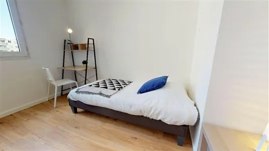 Rooms in Lyon - photo 4