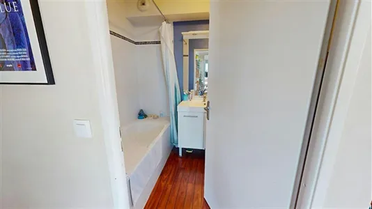 Apartments in Bordeaux - photo 8