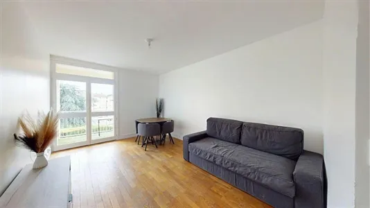 Apartments in Lyon - photo 1