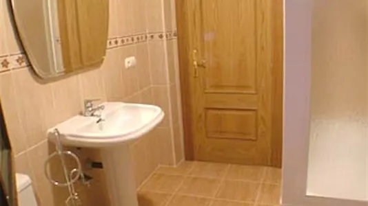 Apartments in Salamanca - photo 8