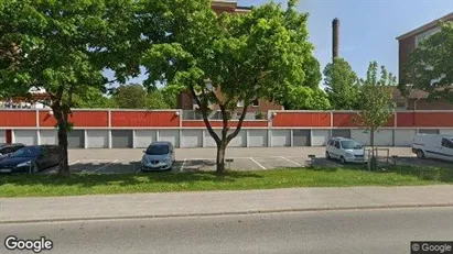 Apartments for rent in Trollhättan - Photo from Google Street View