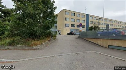 Apartments for rent in Helsinki Kaakkoinen - Photo from Google Street View Apartments for rent in Helsinki Kaakkoinen - Photo from Google Street View