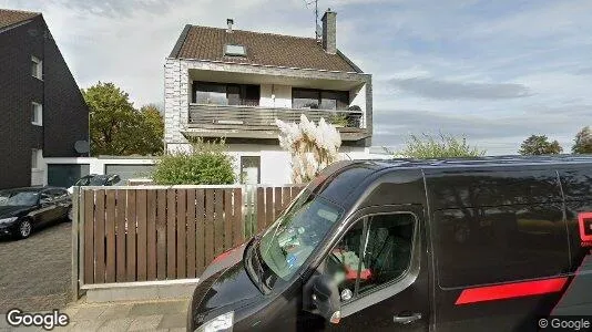 Apartments for rent in Cologne Rodenkirchen - Photo from Google Street View