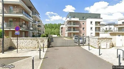 Apartments for rent in Évry - Photo from Google Street View