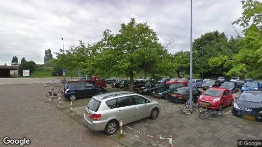 Apartments for rent in Amsterdam Oost-Watergraafsmeer - Photo from Google Street View