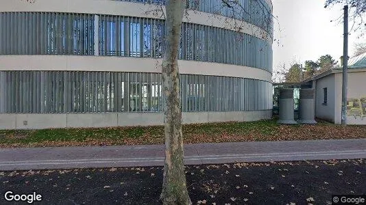 Apartments for rent in Wien Simmering - Photo from Google Street View