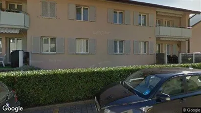 Apartments for rent in Uri - Photo from Google Street View