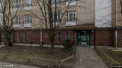 Apartments for rent in Helsinki Kaakkoinen - Photo from Google Street View