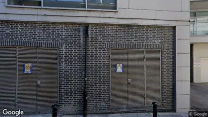 Apartments for rent in London E1 - Photo from Google Street View