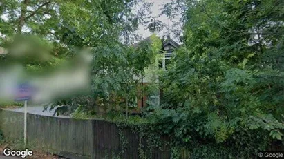 Apartments for rent in Northwood - Middlesex - Photo from Google Street View