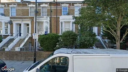 Apartments for rent in London N16 - Photo from Google Street View