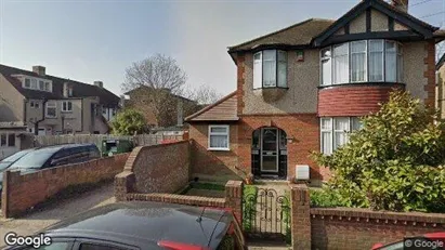 Rooms for rent in Feltham - Middlesex - Photo from Google Street View