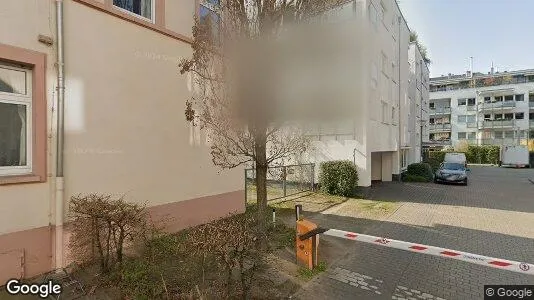 Apartments for rent in Frankfurt - Photo from Google Street View