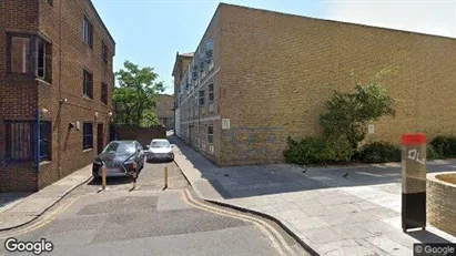 Apartments for rent in London E2 - Photo from Google Street View