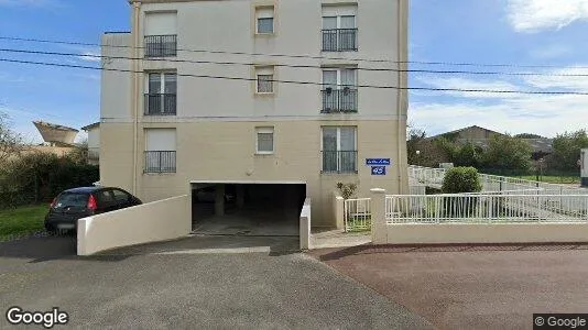 Apartments for rent in Rochefort - Photo from Google Street View