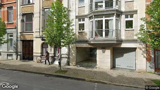 Apartments for rent in Brussels Elsene - Photo from Google Street View