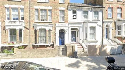 Apartments for rent in London E5 - Photo from Google Street View