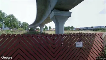 Apartments for rent in London E16 - Photo from Google Street View