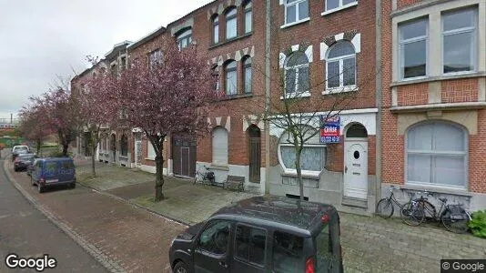 Apartments for rent in Antwerp Berchem - Photo from Google Street View