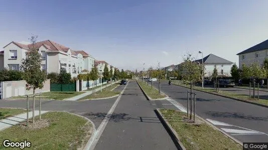 Apartments for rent in Melun - Photo from Google Street View