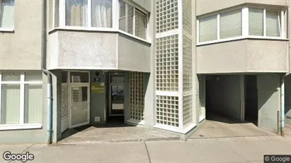 Apartments for rent in Vienna Favoriten - Photo from Google Street View