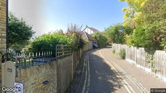 Apartments for rent in Leigh-on-Sea - Essex - Photo from Google Street View