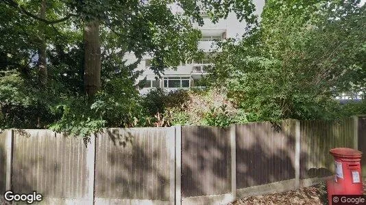 Apartments for rent in Chigwell - Essex - Photo from Google Street View