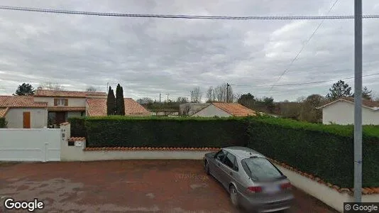 Apartments for rent in Saintes - Photo from Google Street View