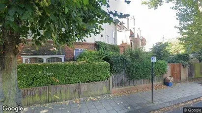 Apartments for rent in London W4 - Photo from Google Street View