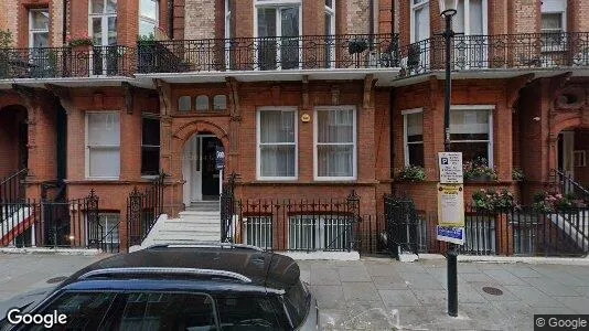 Apartments for rent in London SW3 - Photo from Google Street View