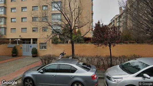 Apartments for rent in El Encinar de los Reyes - Photo from Google Street View