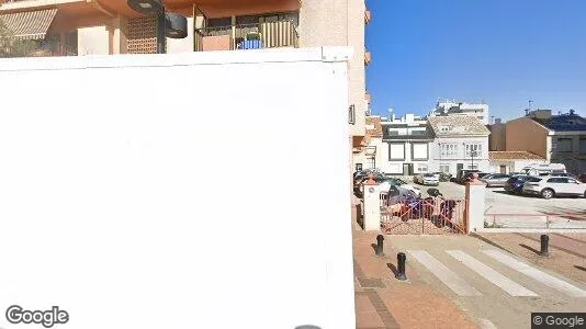 Apartments for rent in Fuengirola - Photo from Google Street View