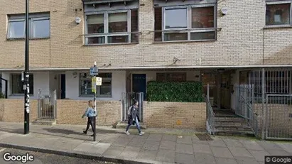 Apartments for rent in London E1 - Photo from Google Street View