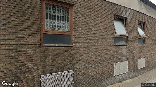 Apartments for rent in London W8 - Photo from Google Street View